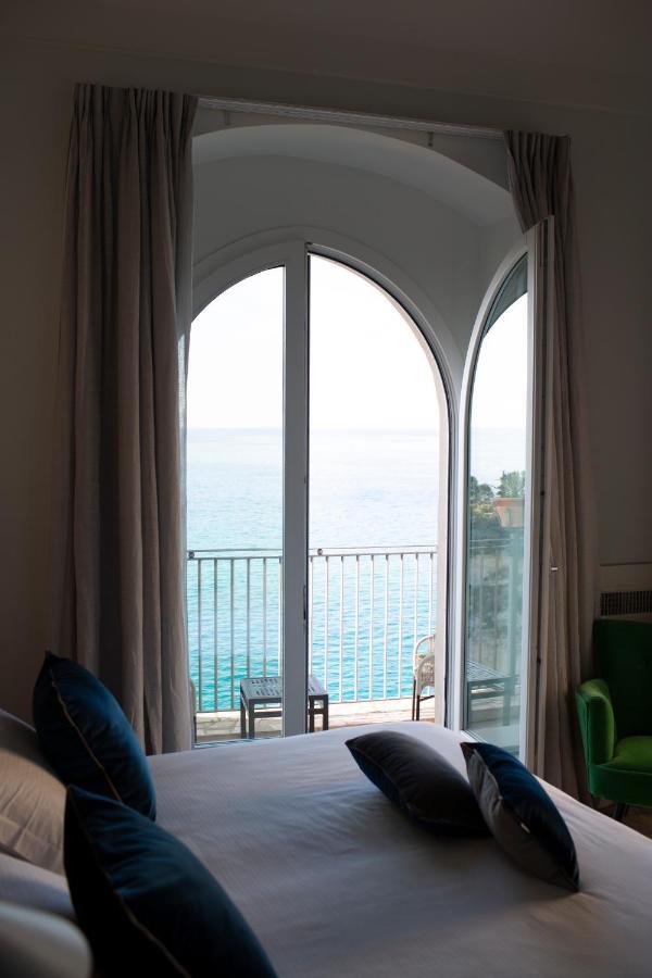 Deluxe Double Room Balcony Sea View