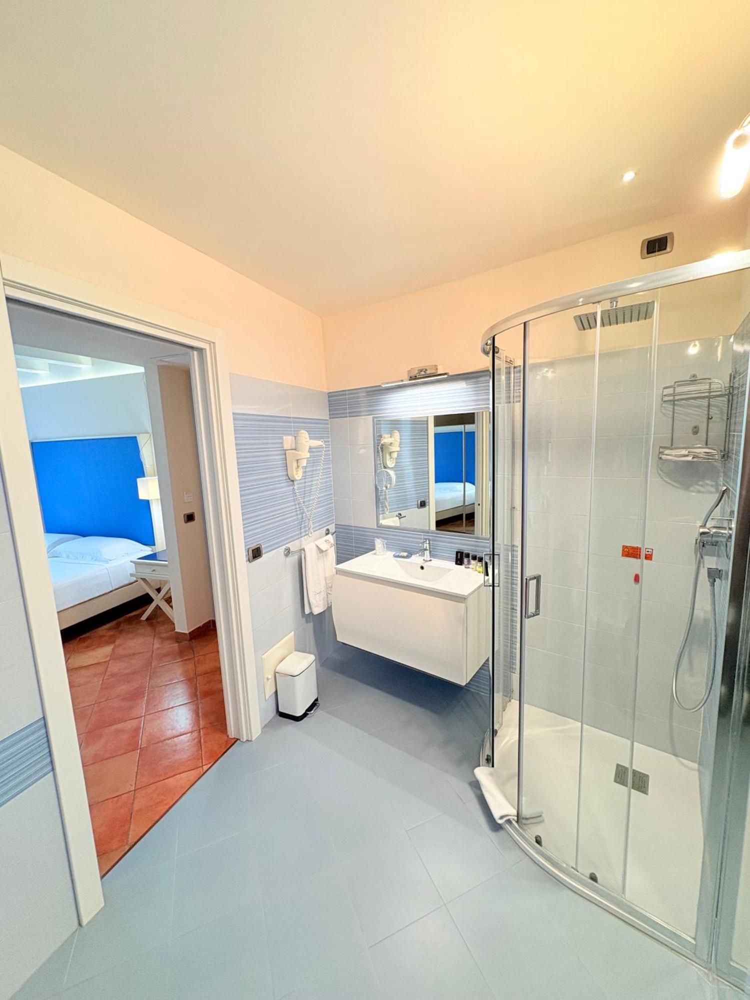 Double or Twin Room Extra Bed,1661653791:JPEG