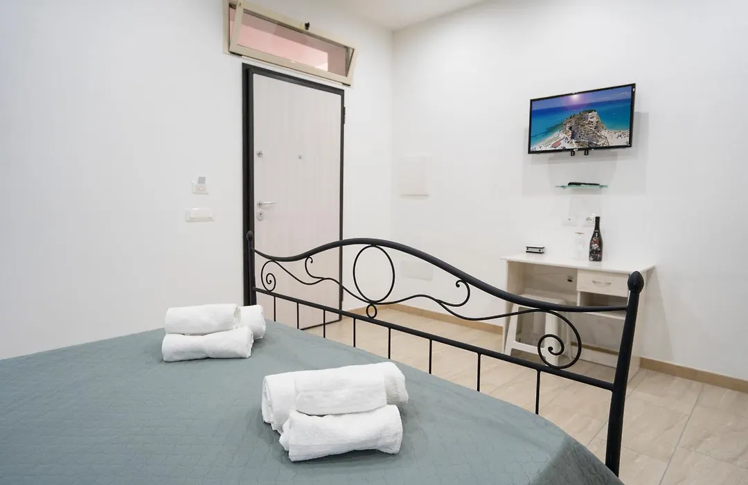Saverio's apartment-1