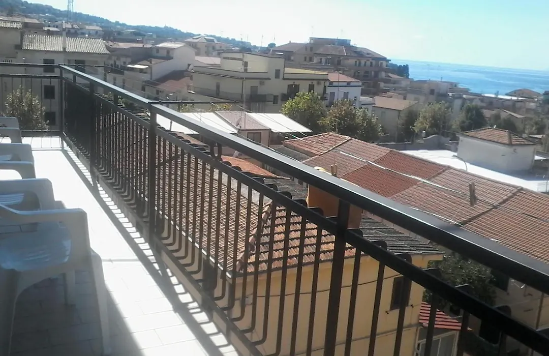 Tropea Center Room-1