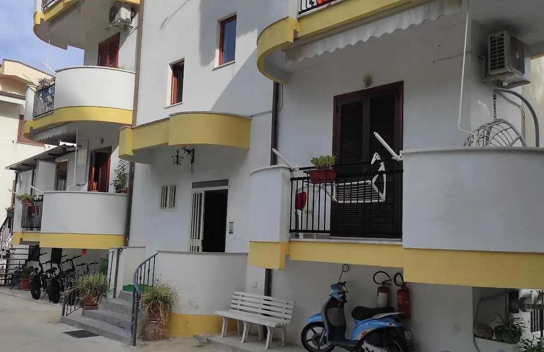 B&B Leonida-1