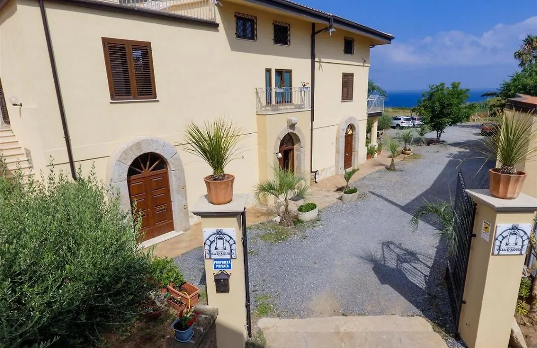Villa D'Aquino-1