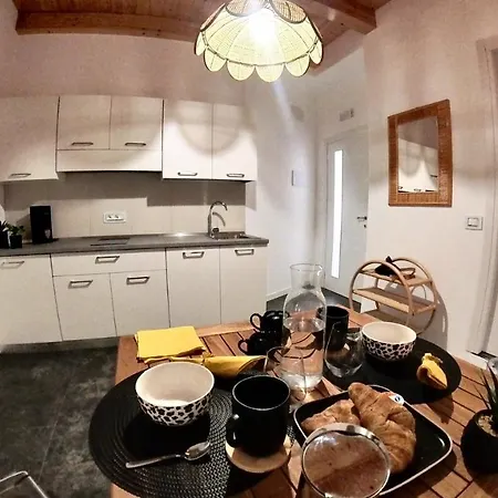 Deodato Apartments-3