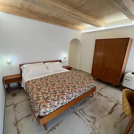 De Loca Rooms-3