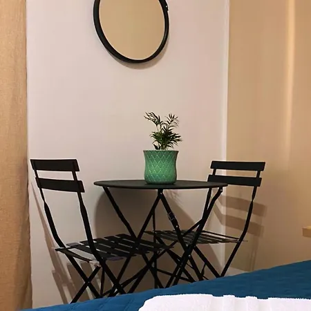 La Maison Derrière-2