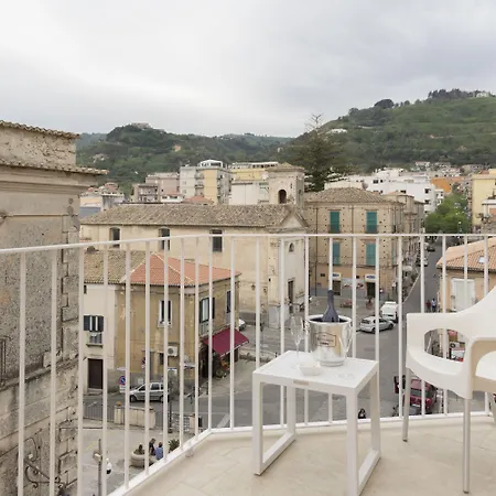 Townhouse Tropea-2