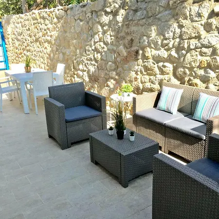 Oudeis Holidays Apartments Tropea-2
