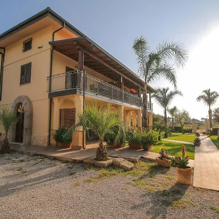 Villa D'Aquino-2